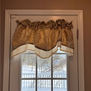 Elegant Valances